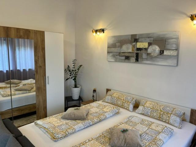Apartman Laura 德拉马利 客房 照片
